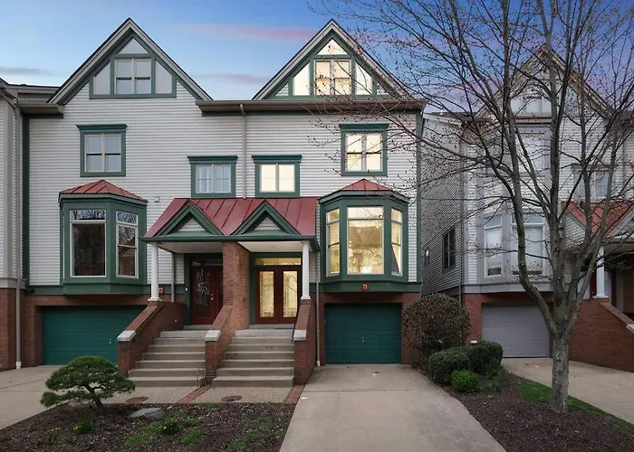 Charming, Washington's Landing Island * Pittsburgh